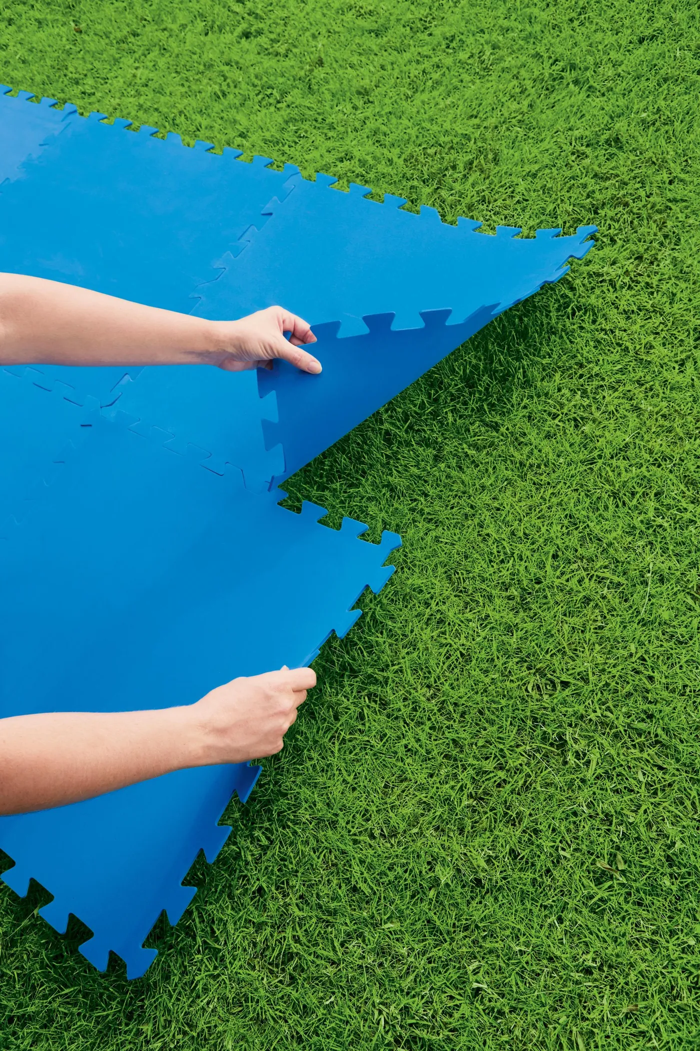 Tappetino per piscina BESTWAY 9 pezzi 50 x 50 cm 4