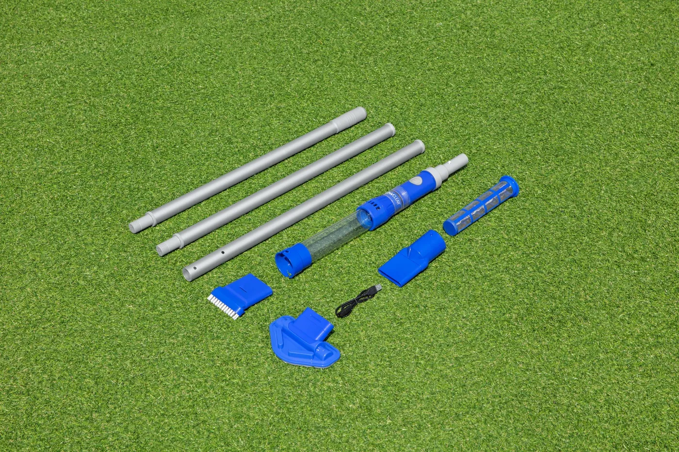 Aspiratore da piscina BESTWAY Aquasurge ricaricabile 3