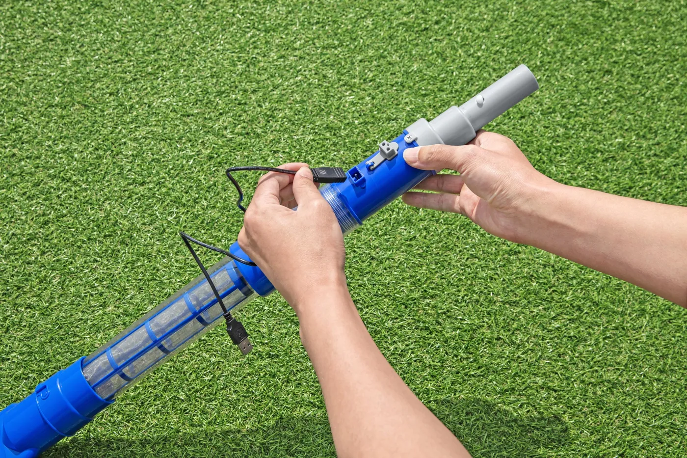 Aspiratore da piscina BESTWAY Aquasurge ricaricabile 6