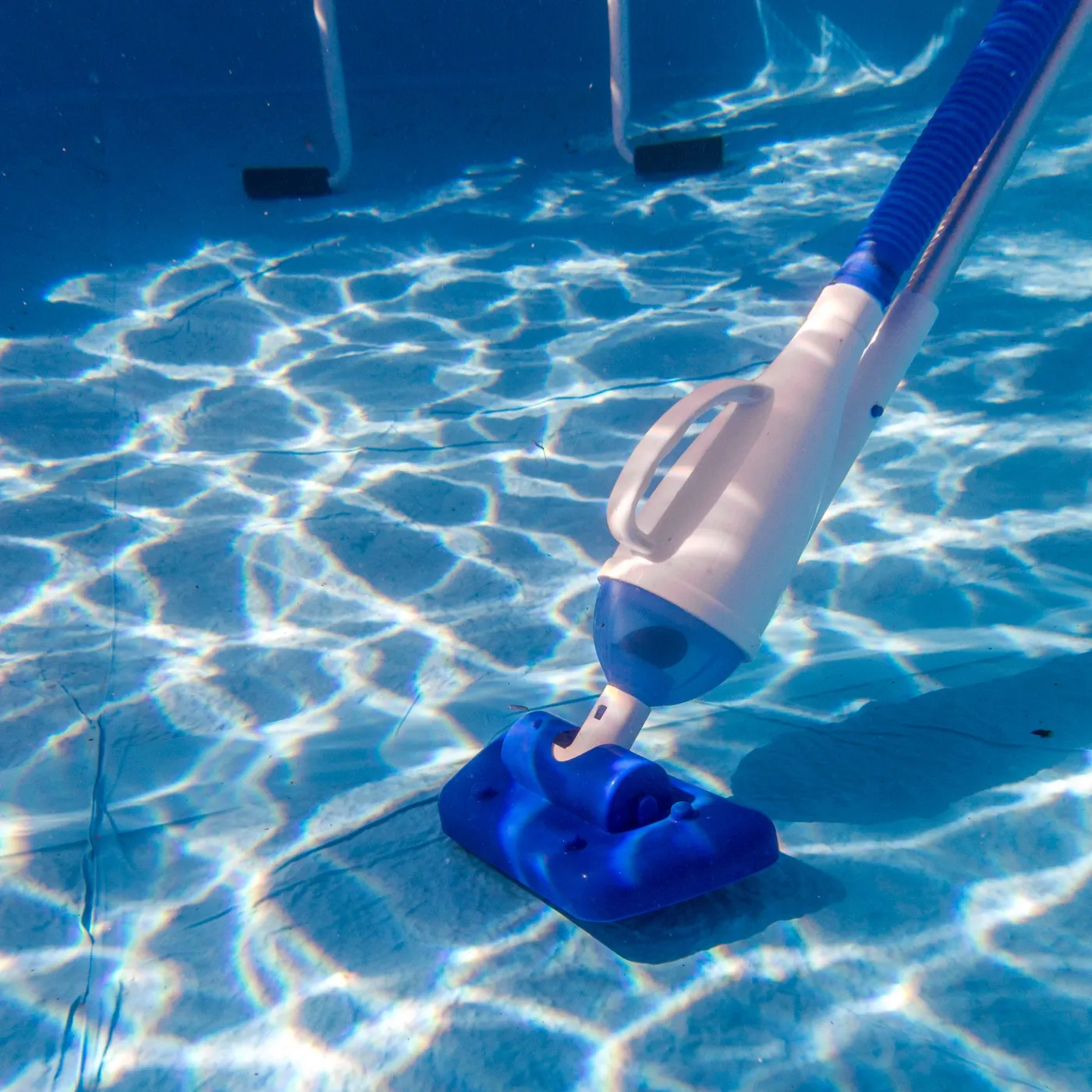 Puliscifondo manuale per piscina Rettangolare GRE AR20637 4