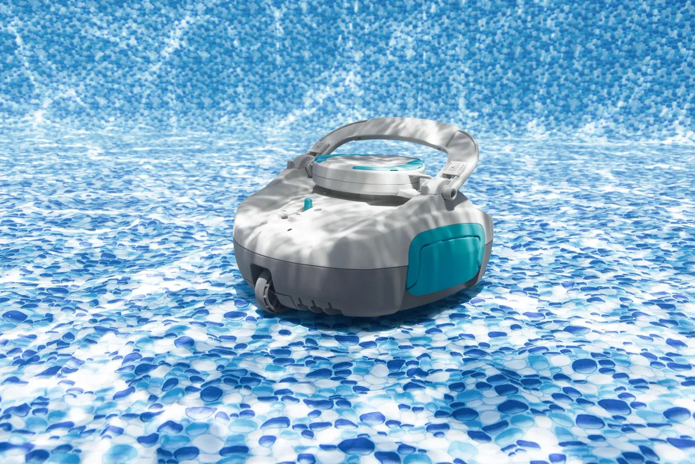 Pulitore a batteria per piscina BESTWAY AquaTronix G100 2