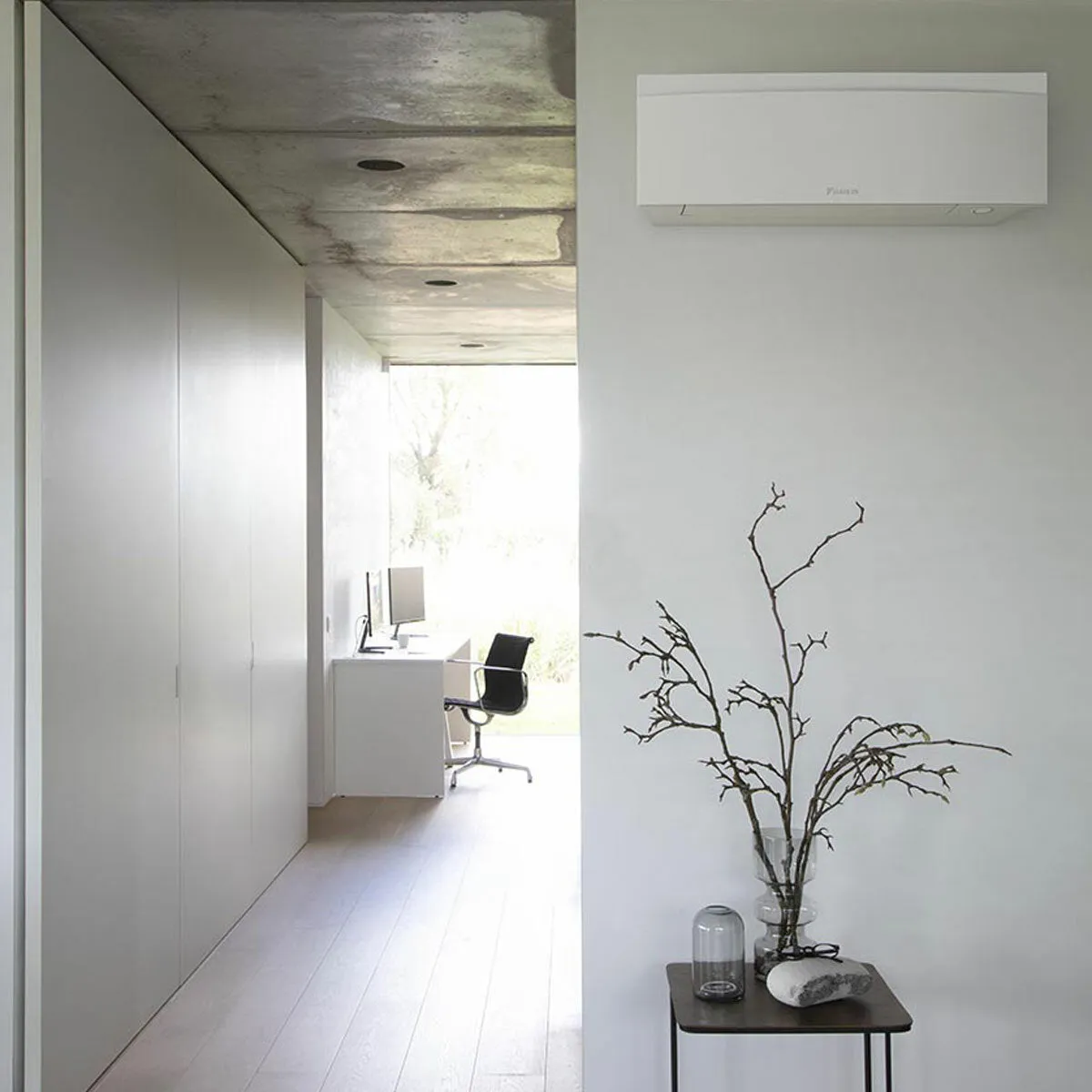 Condizionatore Daikin Emura 3 penta split 7000+9000+9000+9000+15000 BTU inverter A+ wifi unità esterna 7.8 kW Bianco 3